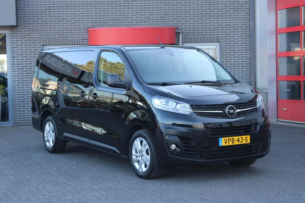 Opel Vivaro 2.0 CDTI L3H1 DC Edition Trekhaak uit 2022