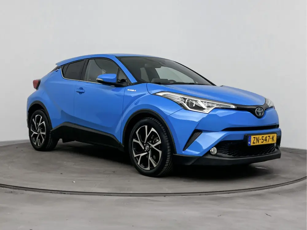 Toyota C-Hr 1.8 Hybrid Dynamic | NL Auto | Navigatie | Stoel uit 2019, foto 13