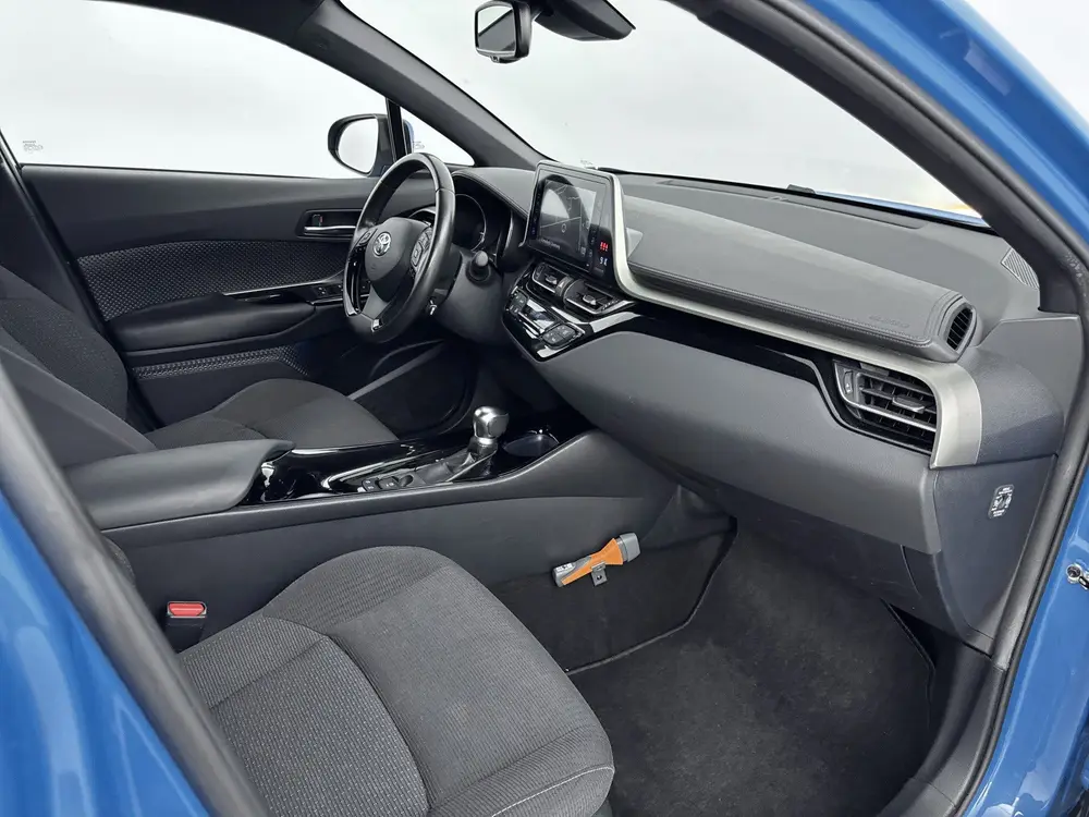 Toyota C-Hr 1.8 Hybrid Dynamic | NL Auto | Navigatie | Stoel uit 2019, foto 6