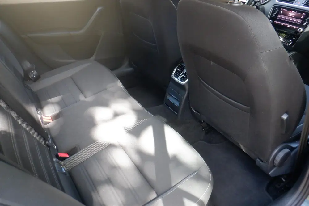 Skoda Octavia 1.0 TSI Greentech 115pk DSG-7 Ambition B uit 2019, foto 11