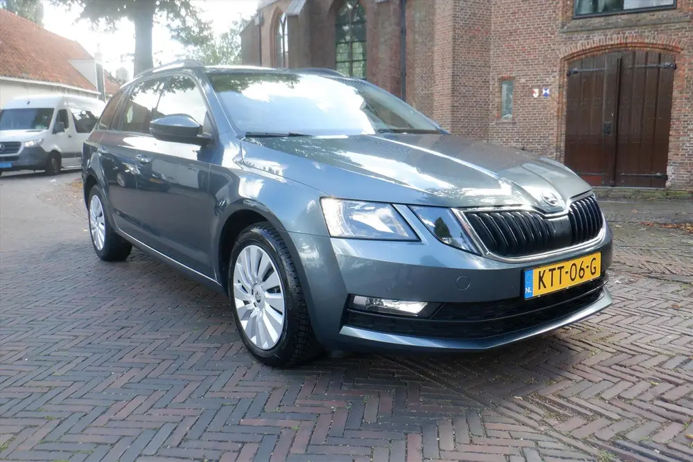Skoda Octavia 1.0 TSI Greentech 115pk DSG-7 Ambition B uit 2019, foto 5