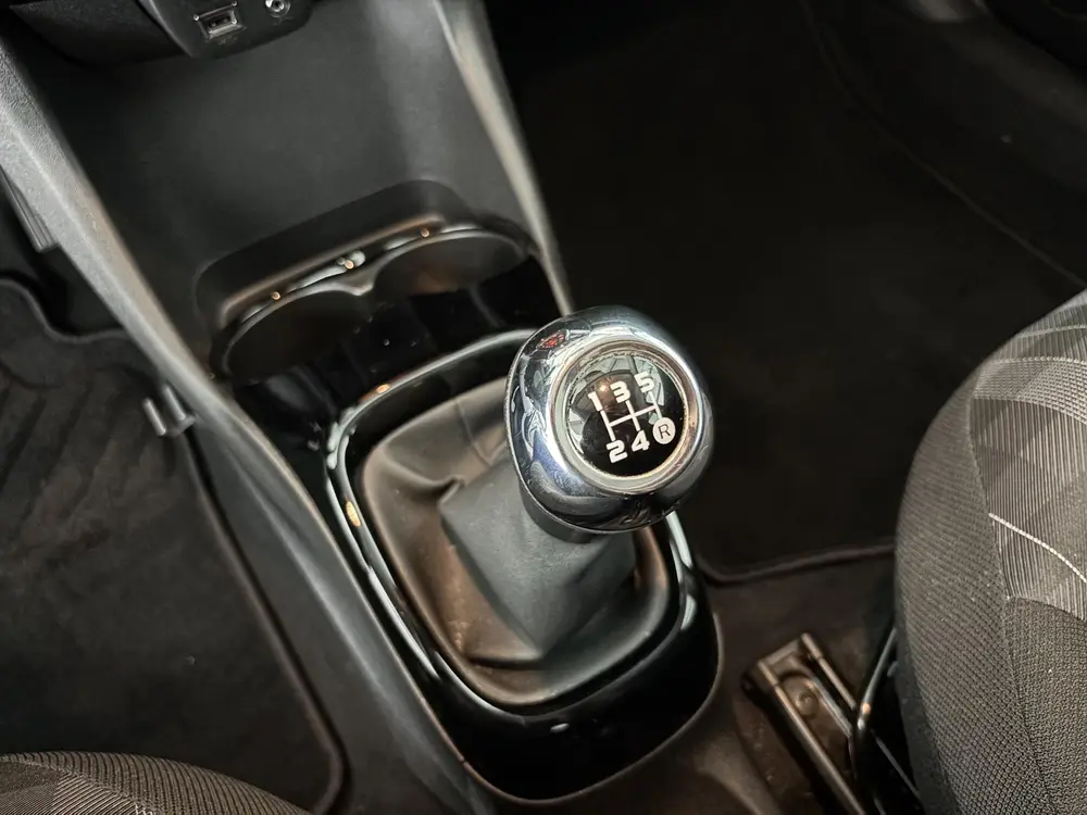 Peugeot 108 1.0 e-VTi Blue Lease Executive | CAMERA | uit 2019, foto 11