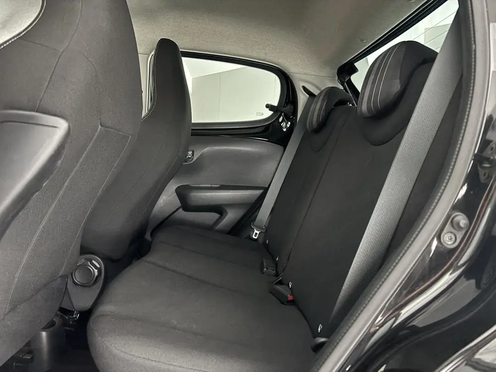 Peugeot 108 1.0 e-VTi Blue Lease Executive | CAMERA | uit 2019, foto 5