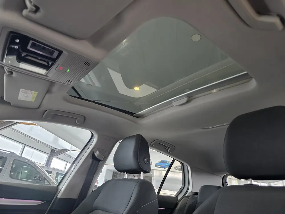 Volkswagen Golf 1.5 eTSI Life Edition |Fabrieksgarantie|Carp uit 2024, foto 15