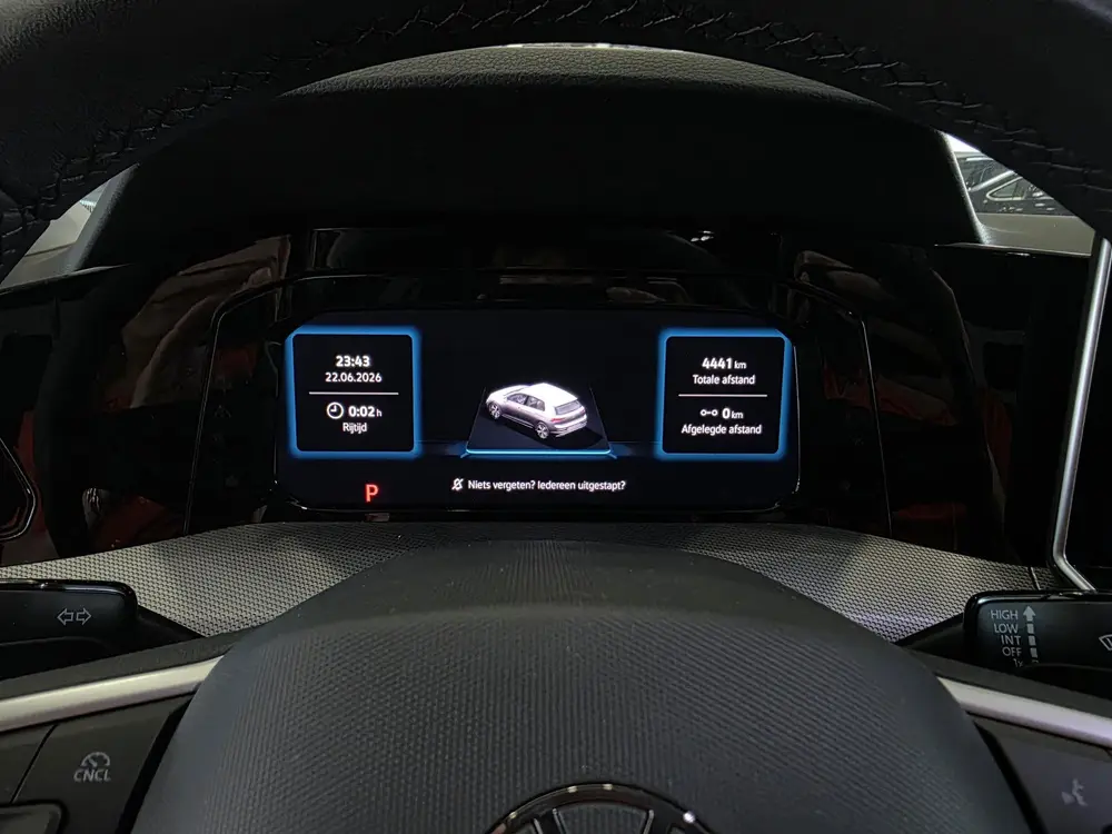 Volkswagen Golf 1.5 eHybrid Style Edition |Carplay|Cruise Co uit 2025, foto 13