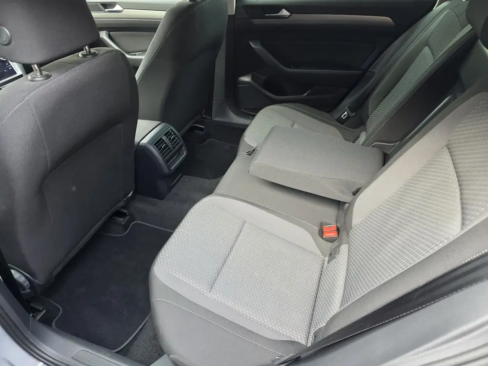 Volkswagen Passat Variant 1.5 TSI Business |Virtual Clock|Ca uit 2022, foto 10