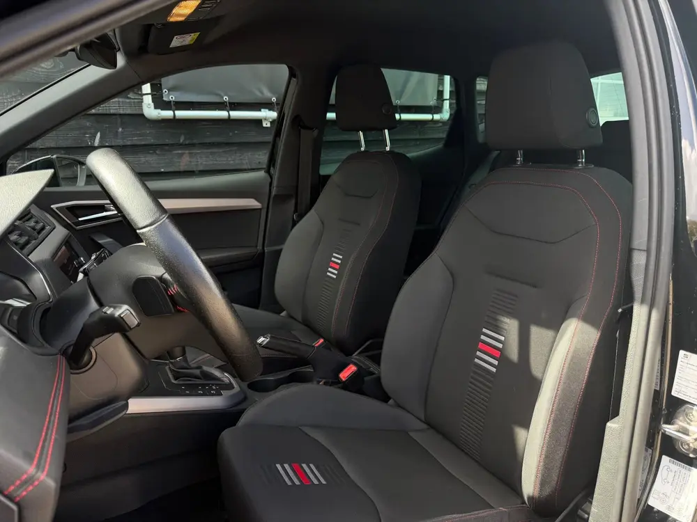 SEAT Arona 1.0 TSI FR Camera Led Carplay Automaat uit 2019, foto 16