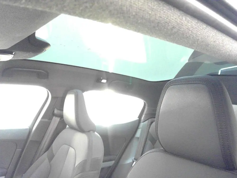 Polestar 2 Standard Range Single Motor 63kWh 225pk 94.3% Soh uit 2021, foto 16