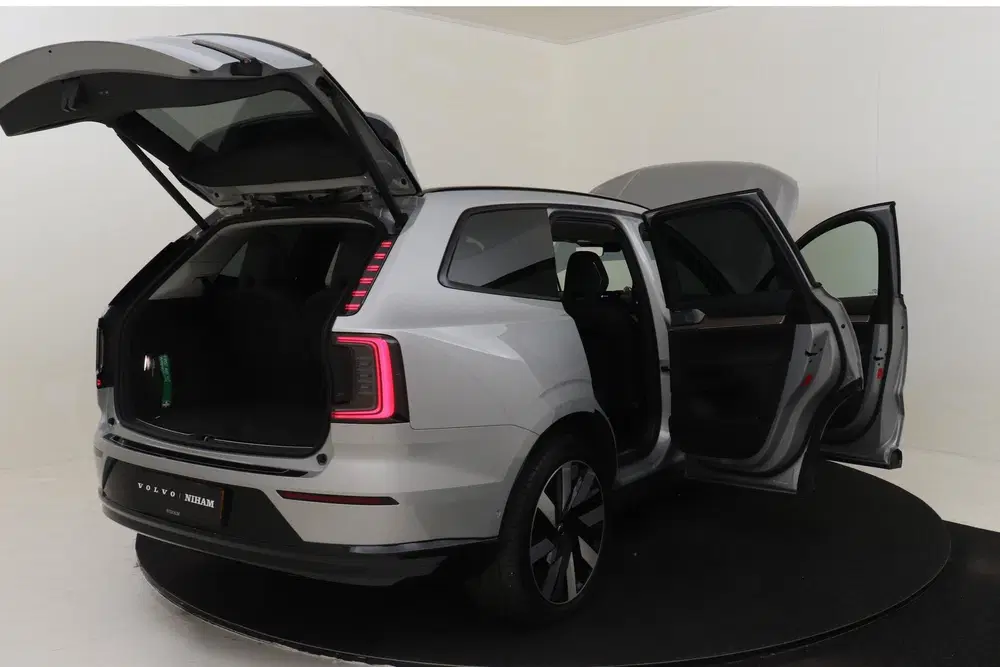 Volvo EX90 TWIN MOTOR ULTRA 7p. 111 kWh *FULL OPTIONS uit 2025, foto 19