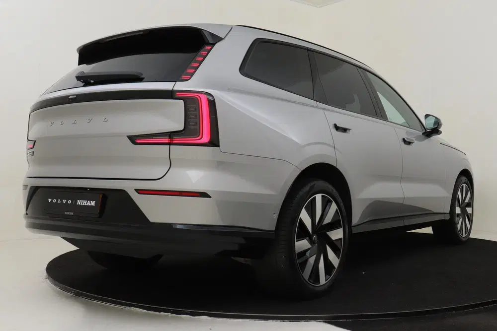Volvo EX90 TWIN MOTOR ULTRA 7p. 111 kWh *FULL OPTIONS uit 2025, foto 3