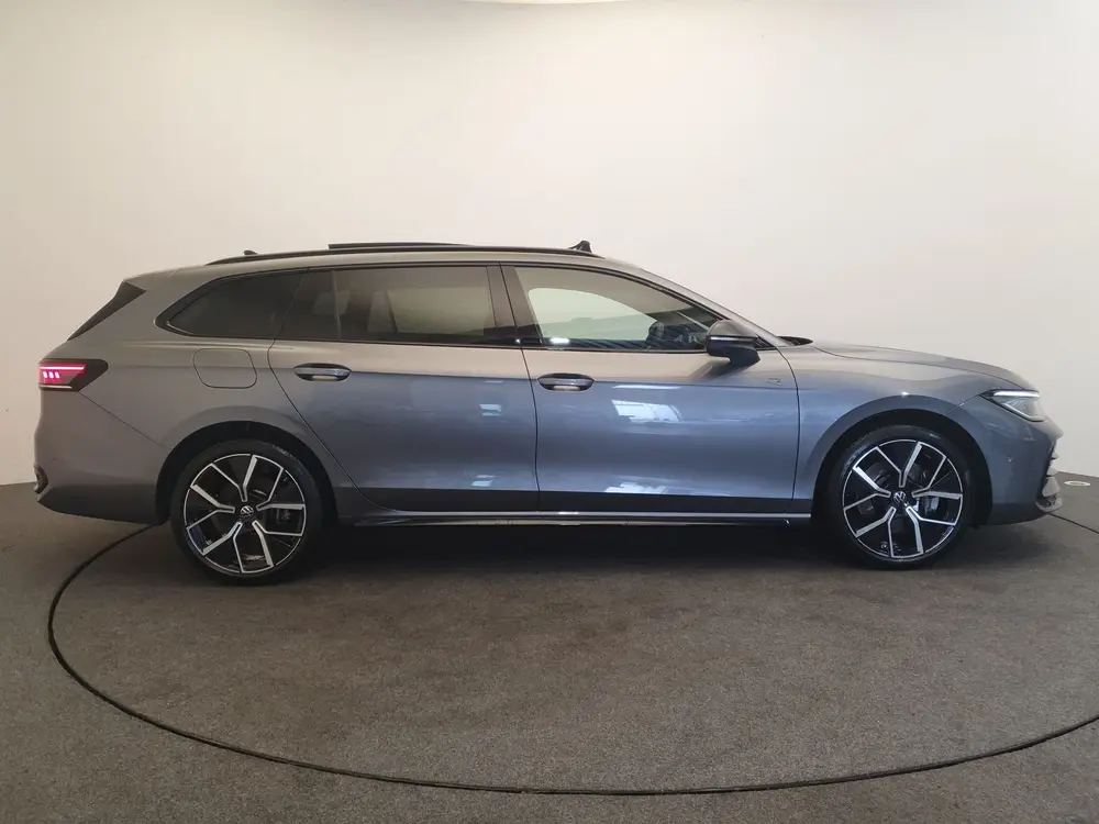 Volkswagen Passat Variant 1.5 eHybrid 272pk DSG/AUT R-Line P uit 2025, foto 6