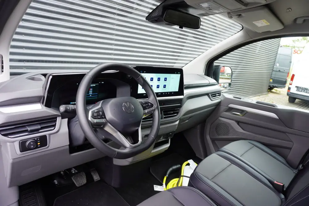 Volkswagen E-Transporter Caravelle 32 L1H1 Style 2 Schuifdeu uit 2025, foto 16