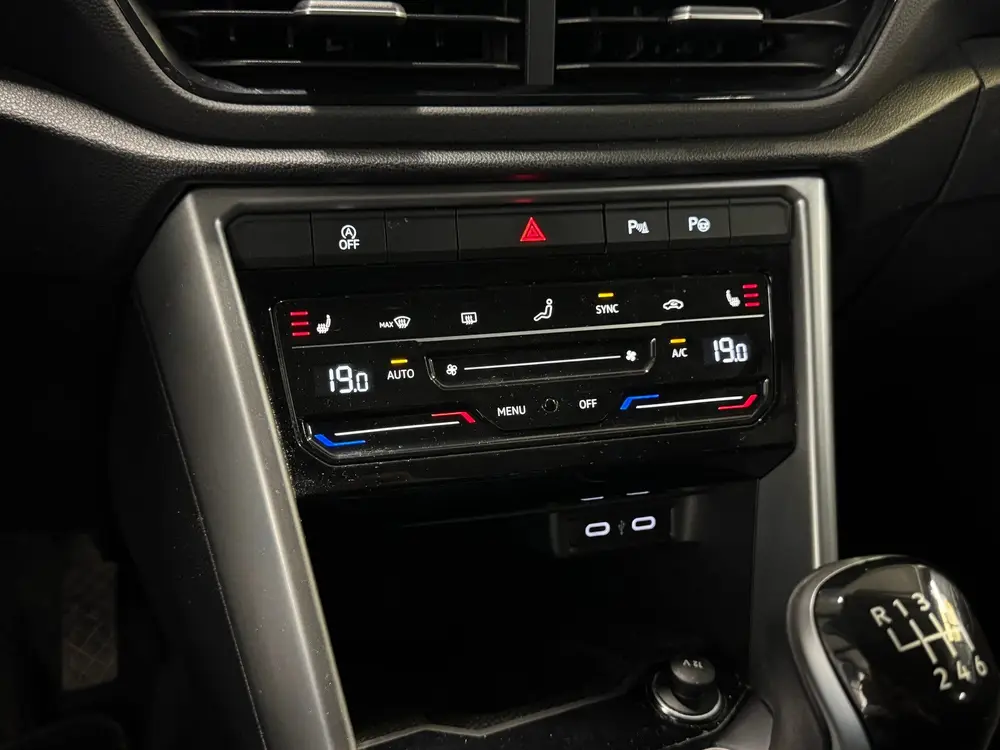 Volkswagen T-Roc 1.0 TSI | Life Business | Navi | Camera uit 2022, foto 20