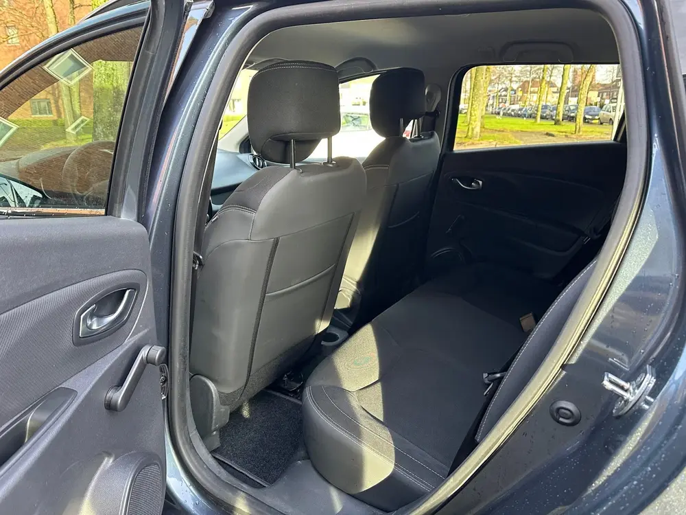 Renault Clio 0.9 TCe Limited | Apple Carplay | LM-Vel uit 2019, foto 9
