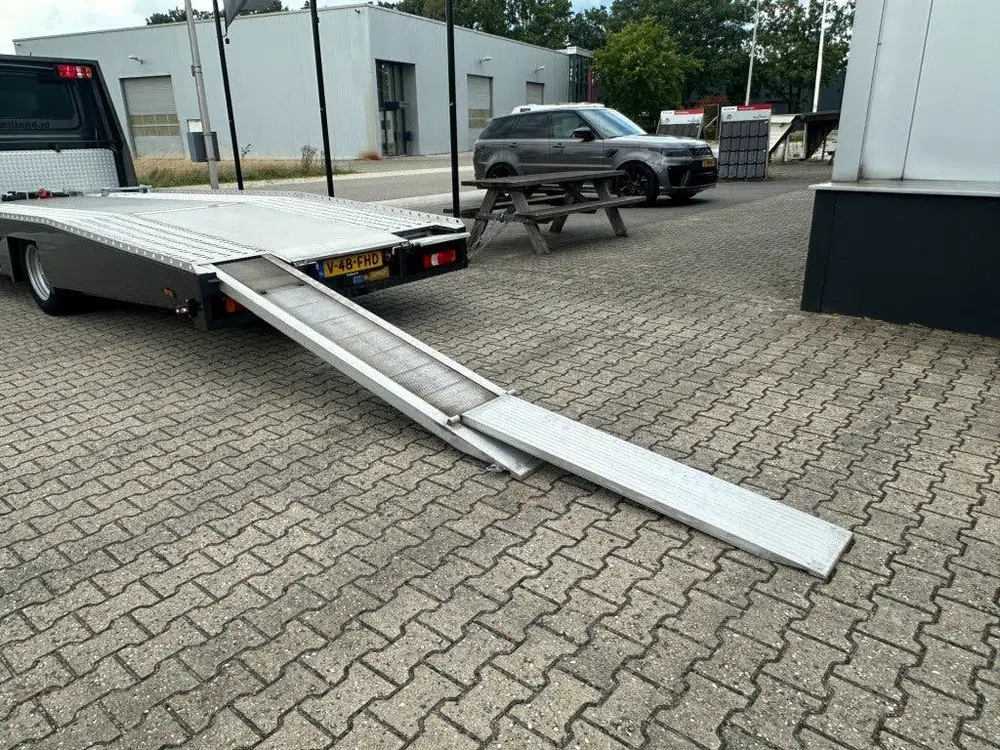 Iveco Daily 50C21 Hi-matic Tijhof bj2024 *Full option+ uit 2024, foto 13