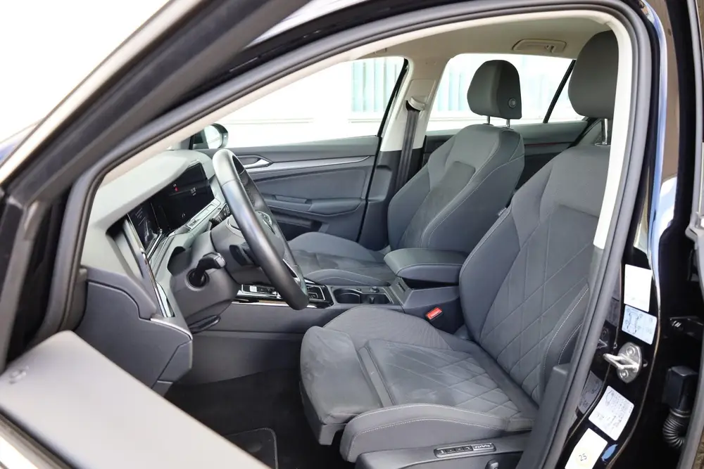 Volkswagen Golf 1.4 eHybrid 204pk Style | SoH 92% | All-Seas uit 2022, foto 4