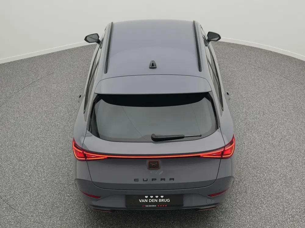 Cupra Leon 1.4 e-Hybrid 204pk uit 2023, foto 17