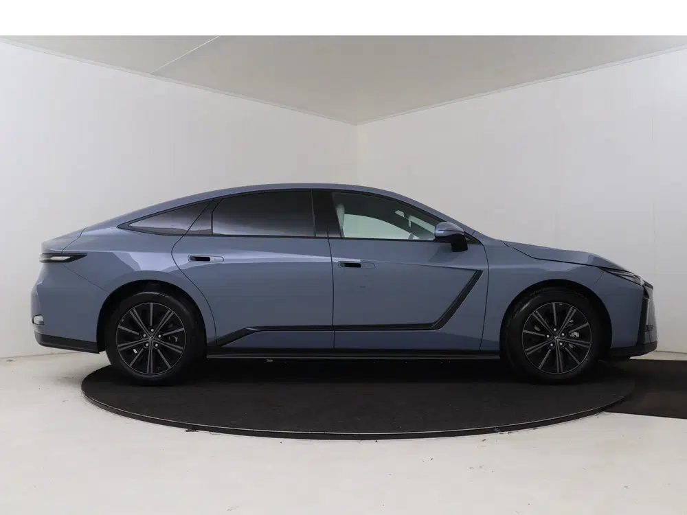 Lexus ES Luxury Line uit 2026, foto 14