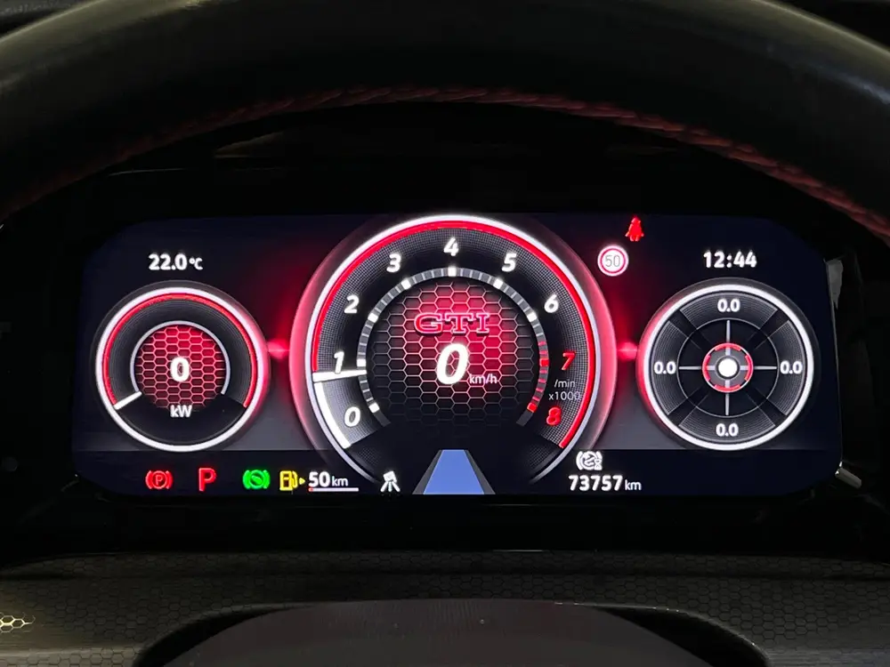 Volkswagen Golf 2.0 TSI GTI|PANO|KEYLESS|CAMERA|TREKHAAK|MAT uit 2024, foto 16