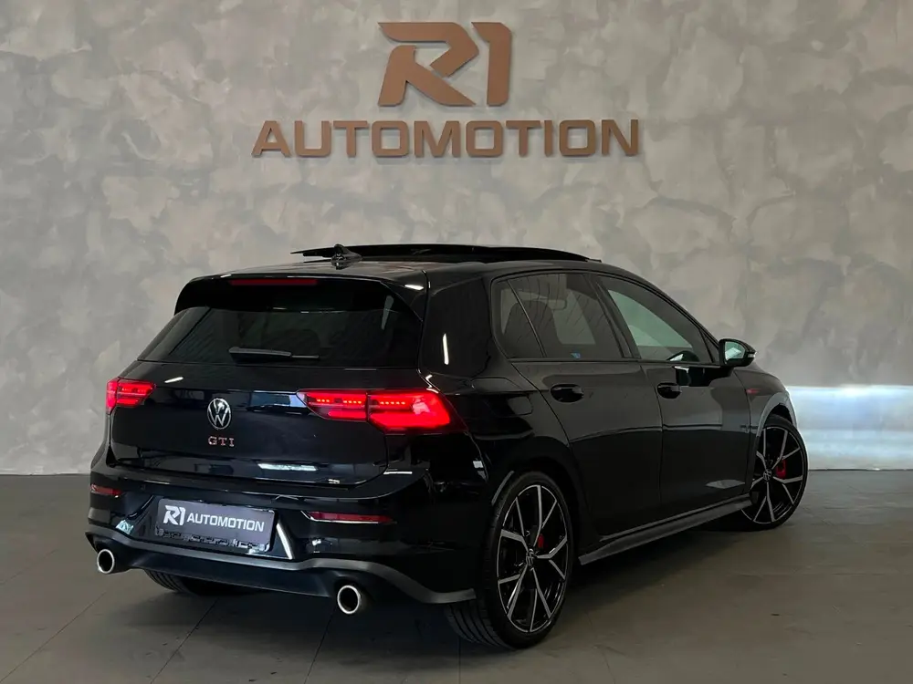 Volkswagen Golf 2.0 TSI GTI|PANO|KEYLESS|CAMERA|TREKHAAK|MAT uit 2024, foto 2