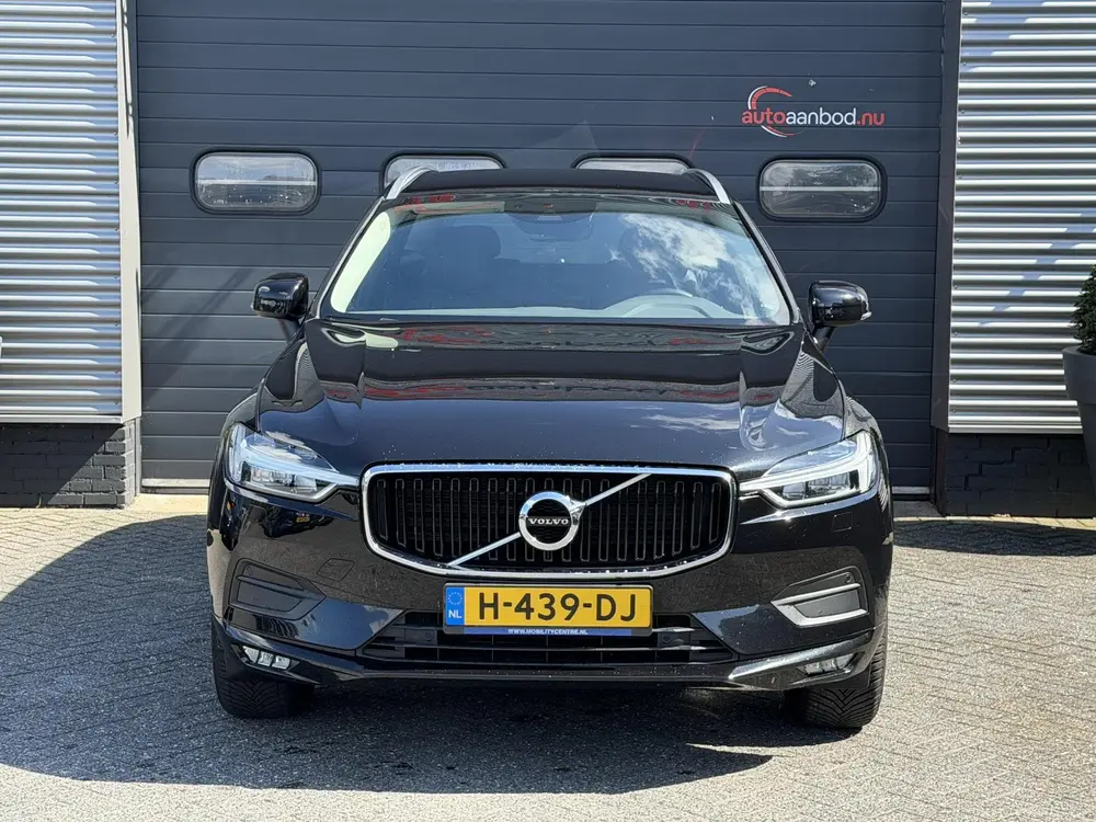 Volvo XC60 2.0 D4 Momentum | Camera | Navigatie | Lederen Be uit 2019, foto 5