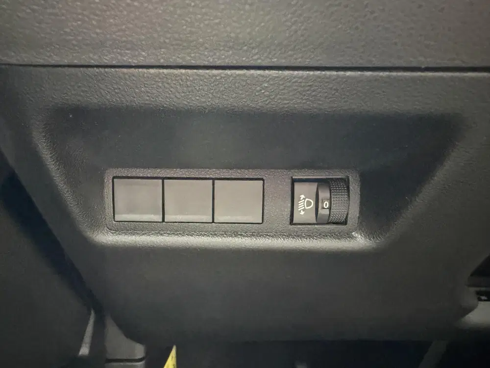 Fiat 600e RED 54 kWh *Cruise Control & LED* uit 2024, foto 16