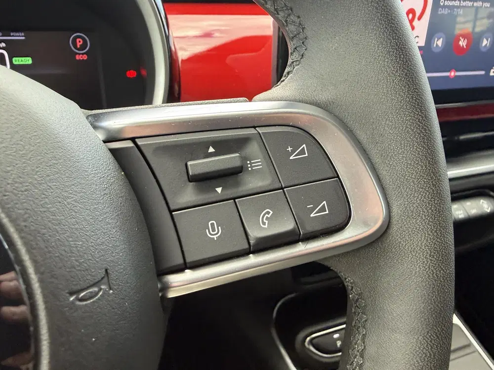 Fiat 600e RED 54 kWh *Cruise Control & LED* uit 2024, foto 20