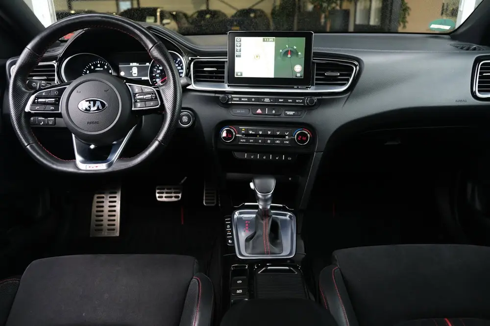 Kia ProCeed 1.6 T-GDI 204pk GT-Line Aut Pano Navi Cam uit 2019, foto 11
