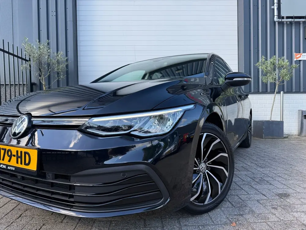 Volkswagen Golf 1.5 eTSI R-Line AUTOMAAT/AMBIANCE/ACC/ASSIST uit 2020, foto 20
