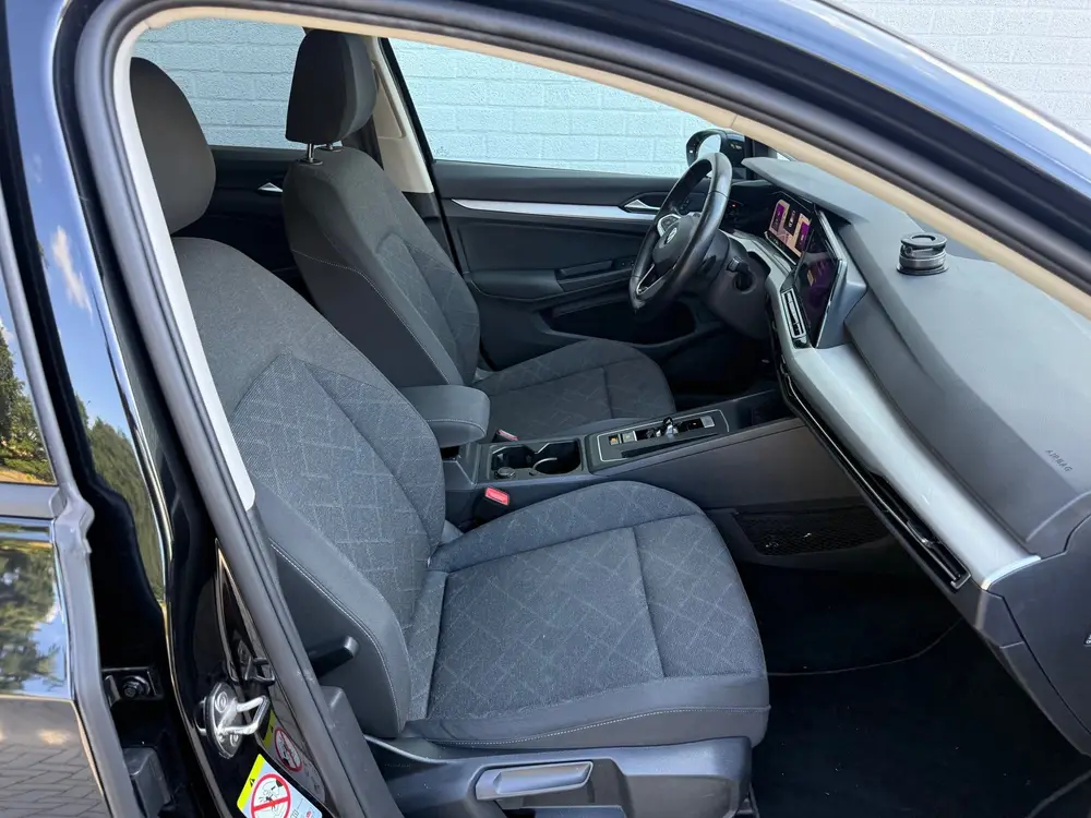 Volkswagen Golf 1.5 eTSI R-Line AUTOMAAT/AMBIANCE/ACC/ASSIST uit 2020, foto 8