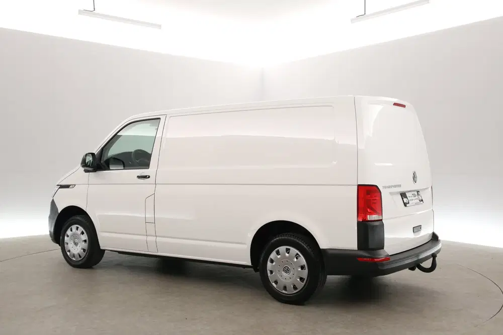 Volkswagen Transporter 2.0 TDI L1H1 uit 2020, foto 4