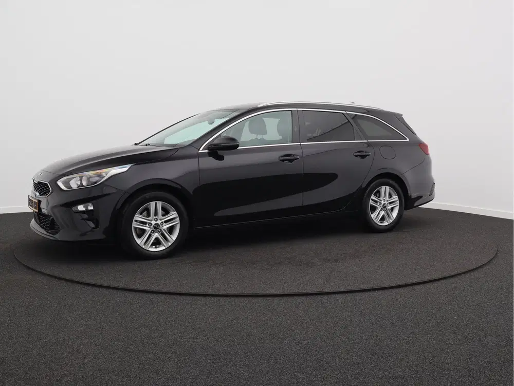 Kia Ceed 1.5 T-GDi DynamicPlusLine uit 2021, foto 9