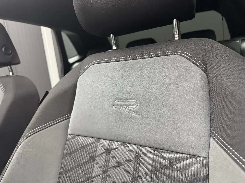 Volkswagen Polo 1.0 TSI R-Line Business — Pano  — IQ Light uit 2022, foto 9