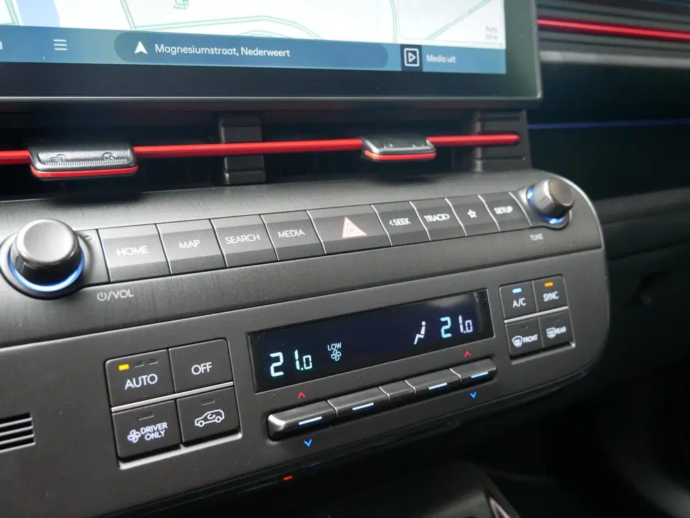 Hyundai KONA 1.6 GDI HEV N Line Camera uit 2024, foto 15