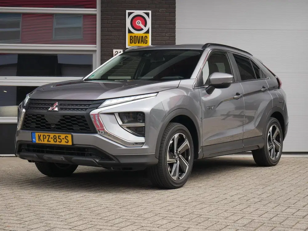 Mitsubishi Eclipse Cross 2.4 PHEV Instyle Camera uit 2022