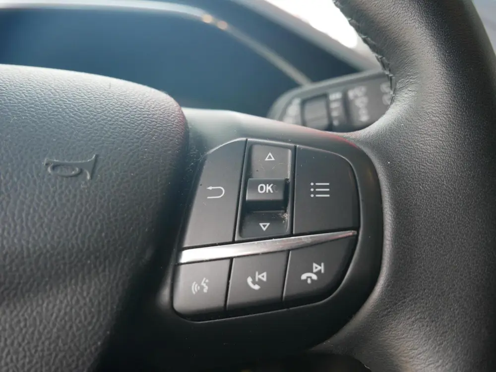 Ford Focus 1.5 EcoBoost Titanium Business NL Auto| Trekhaak| uit 2019, foto 10