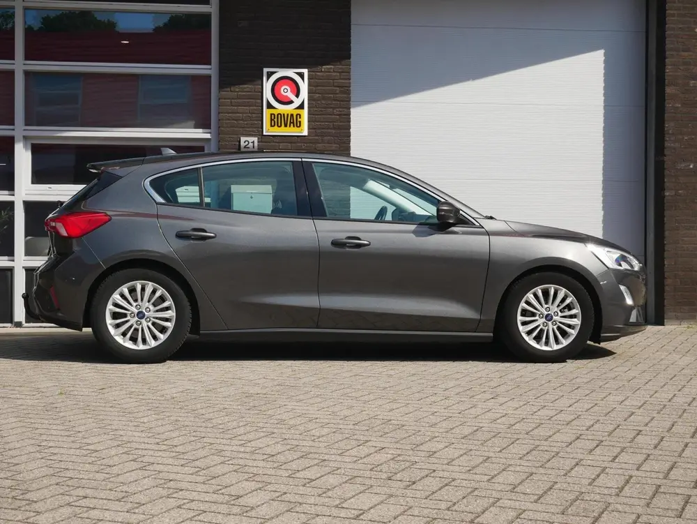 Ford Focus 1.5 EcoBoost Titanium Business NL Auto| Trekhaak| uit 2019, foto 12