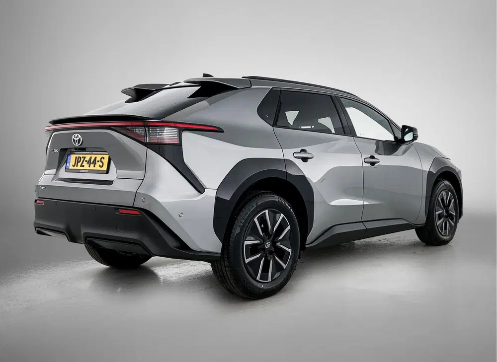 Toyota bZ4X Executive 73 kWh uit 2025, foto 2