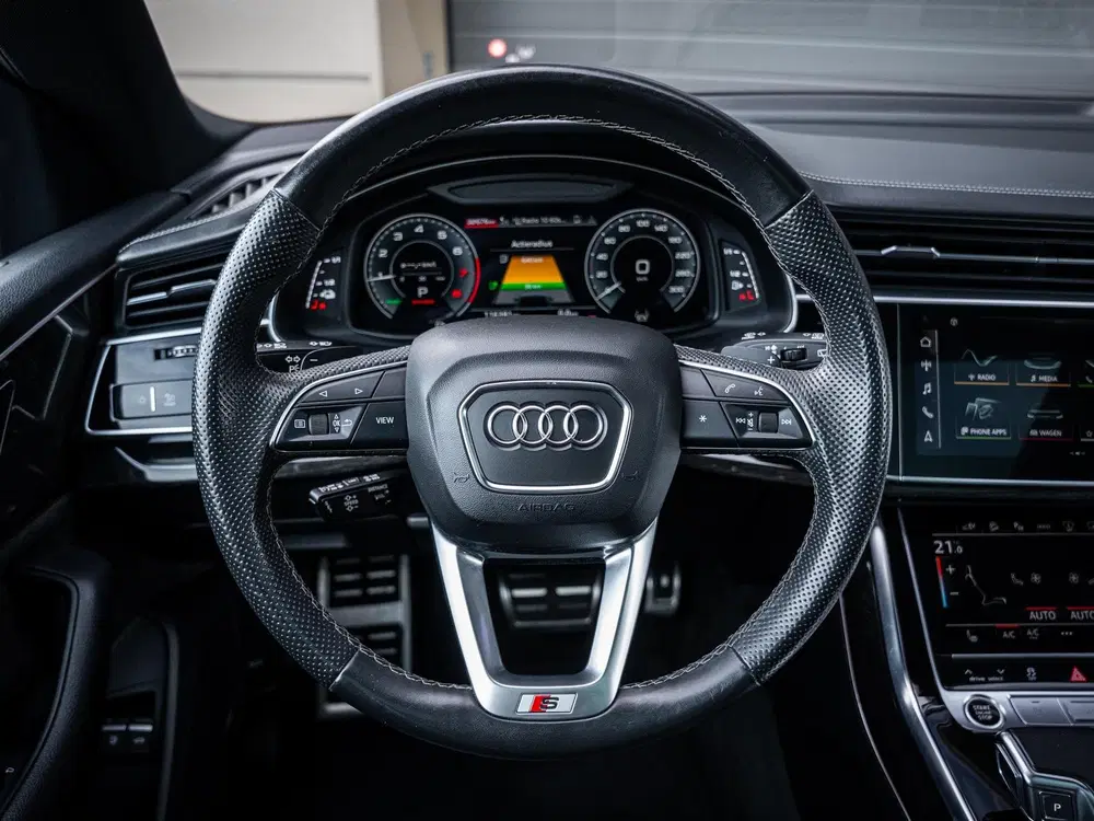 Audi Q8 55 TFSI e quattro Pro Line uit 2021, foto 16