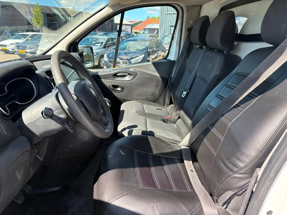 Renault Trafic 2.0 dCi 120 T29 L1H1 Comfort *AC *PDC uit 2019, foto 11