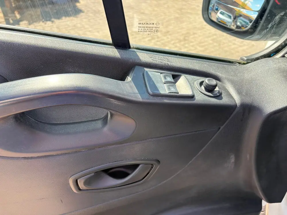 Renault Trafic 2.0 dCi 120 T29 L1H1 Comfort *AC *PDC uit 2019, foto 16