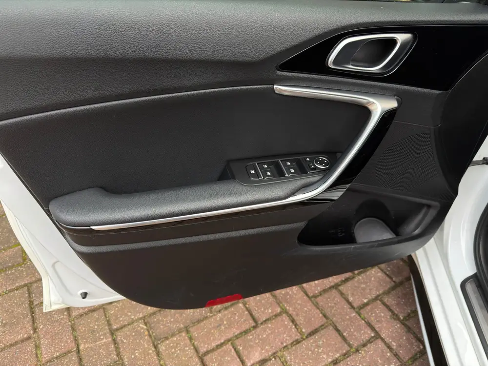 Kia ProCeed 1.4 T-GDI GT-Line 140PK , 6-Bak , Panodak , Clim uit 2019, foto 13