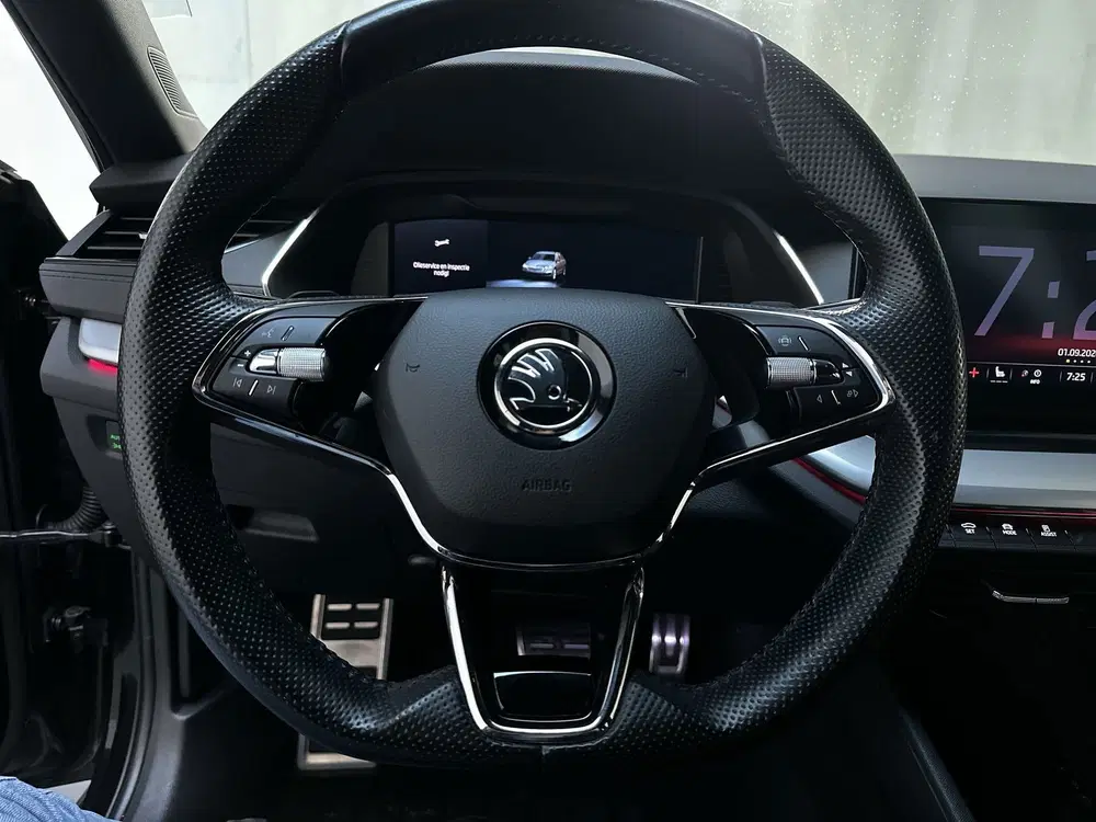 Skoda Octavia 1.0 e-TSI DSG Sport Business Stoelverwar uit 2022, foto 11