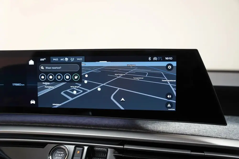 Peugeot 3008 Allure 73 kWh 3-Fase [ Navi Keyless Full L uit 2025, foto 5