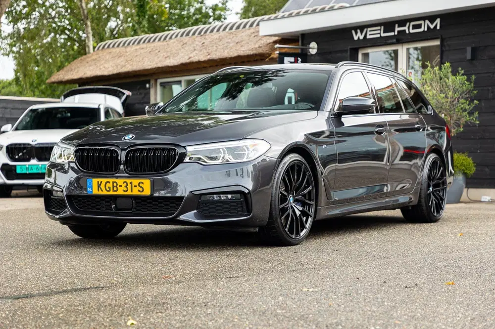BMW 5-serie 540i xDrive M-Sport I Bowers & Wilkins I uit 2020, foto 17