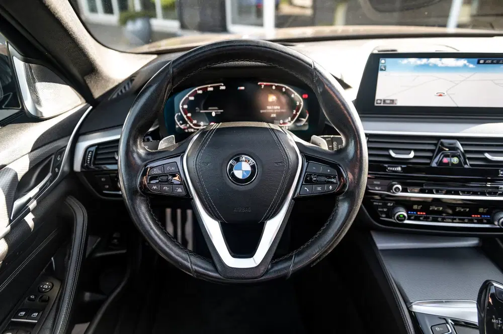 BMW 5-serie 540i xDrive M-Sport I Bowers & Wilkins I uit 2020, foto 18