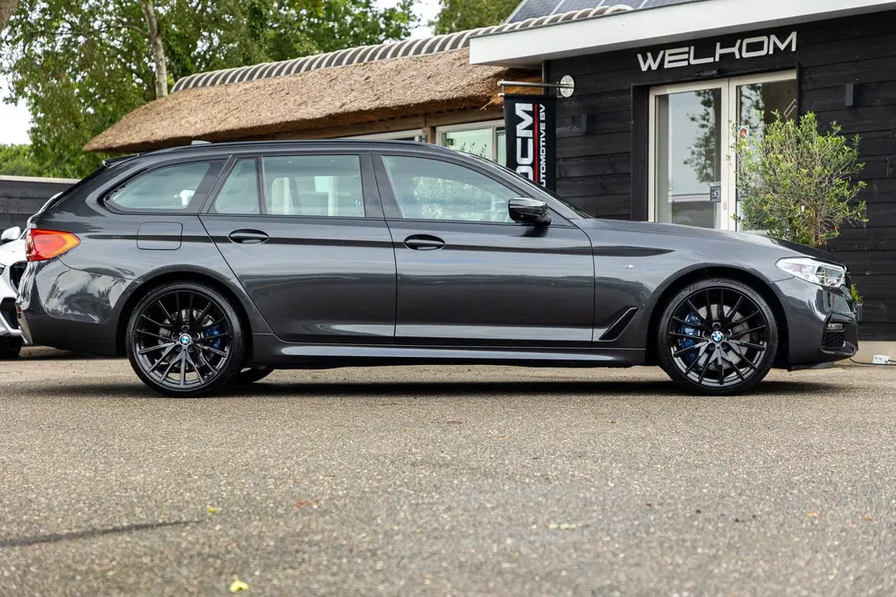 BMW 5-serie 540i xDrive M-Sport I Bowers & Wilkins I uit 2020, foto 9