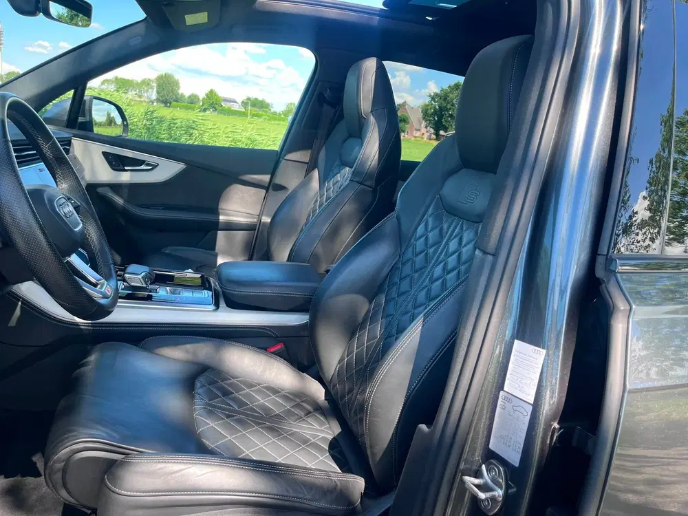 Audi Q7 55 TFSI e quattro Pro Line S Pano luchtver uit 2022, foto 12