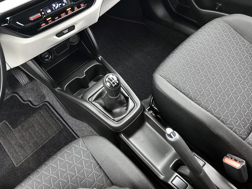 Suzuki Swift 1.2 Comfort Smart Hybrid (bj 2026) uit 2026, foto 11
