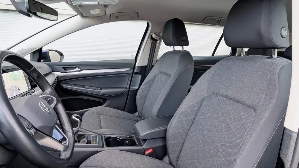 Volkswagen Golf Variant 1.0 TSI 110pk Life | 18" Velgen | Na uit 2023, foto 4